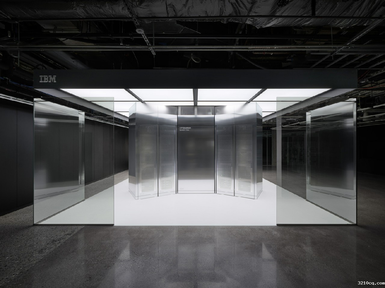 规模较目前高出一个数量级，消息称 IBM 将联手日本 AIST 建设下代量子计算机