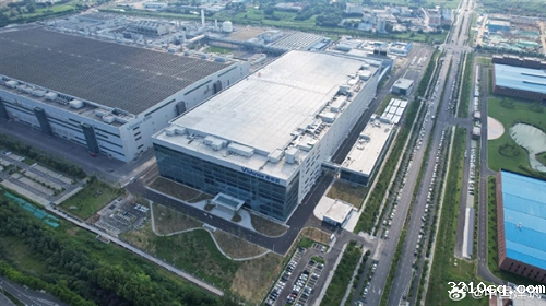 维信诺第6代AMOLED模组生产线竣工